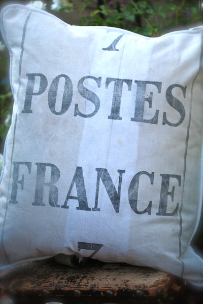 PostesPill.jpg
