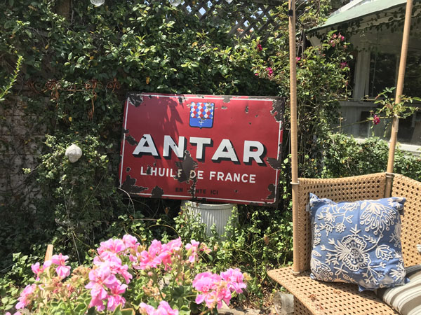 antarsign.jpg
