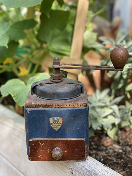 coffeegrinder2020.jpg