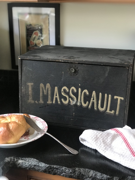 mailboxA.jpg