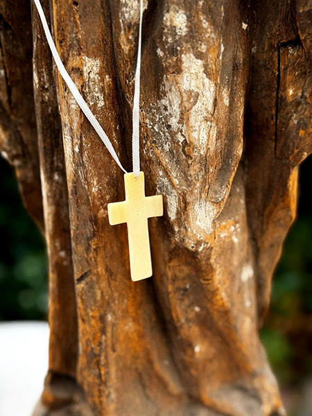 Cote Bastide Ivory Cross  FREE SHIP 1