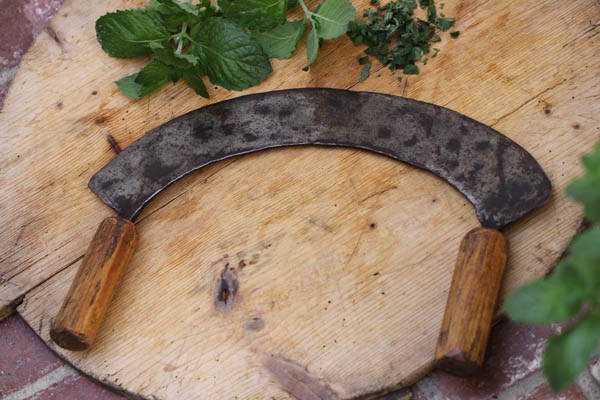 French Vintage Herb Cutter / Hachoir #H6