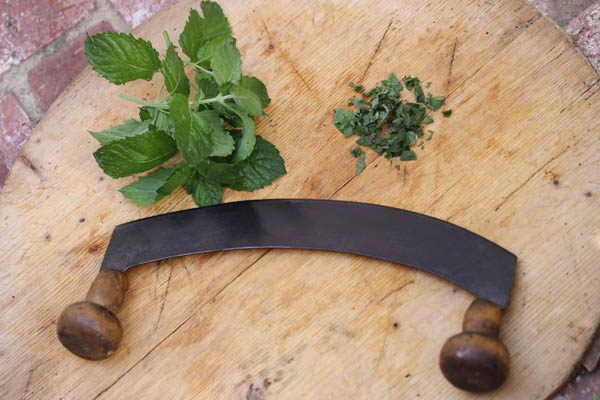 French Vintage Herb Cutter / Hachoir #H5