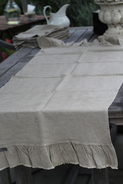 French Linen Runner #SummerLinen 1