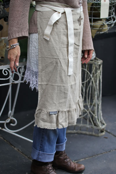 Farmhouse Linen Apron #esprit1