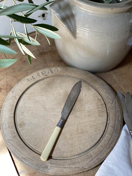 English Antique Bread Board #cla