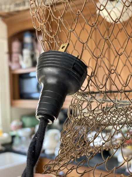  French Fisherman Basket Lamp 2