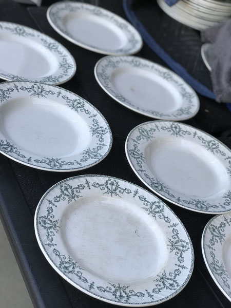 Green Crest Antique Plates #set9 1