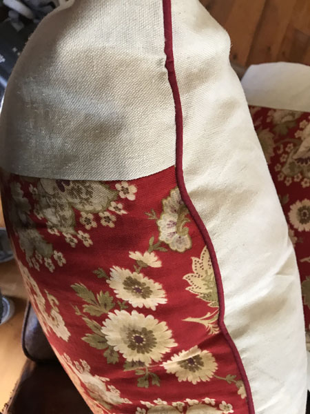 Red Floral Pillow #ital 2