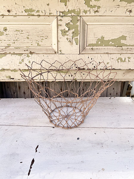 French Lace Pink Basket #L14