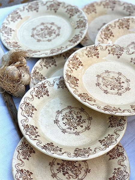Antique French Plates Brown set8br