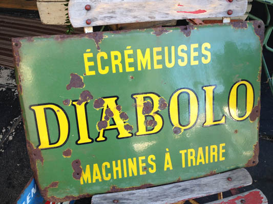 French Sign #Diablo