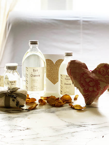 vdaycbpkgb21.jpg