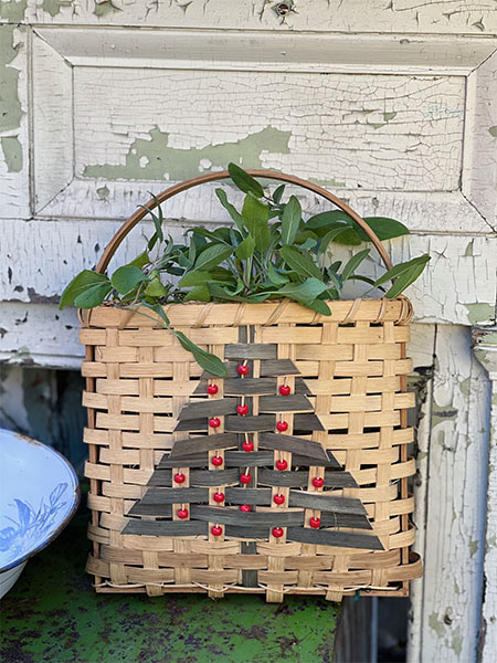 Christmas Tree Basket